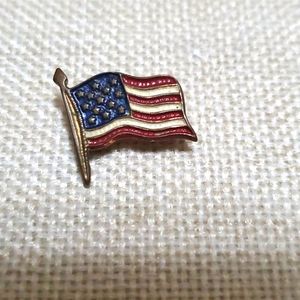 Vintage 60'sGold Tone American Flag Stick Back Pin